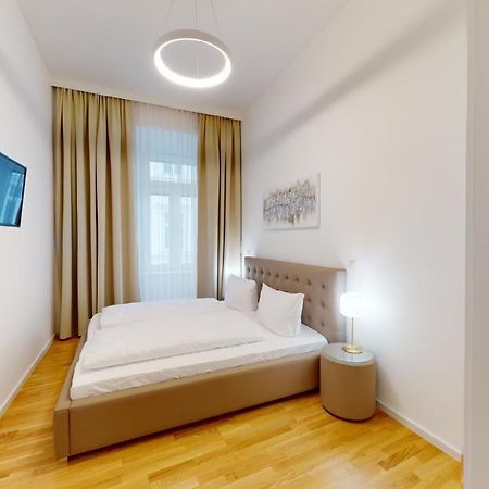 Alon Homes Vienna - Premium City Center Apartments Exterior photo