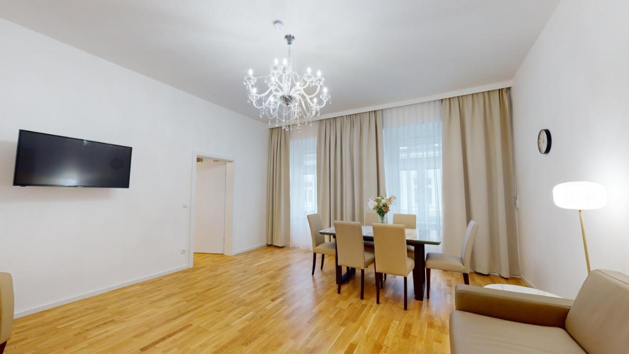 Alon Homes Vienna - Premium City Center Apartments Exterior photo