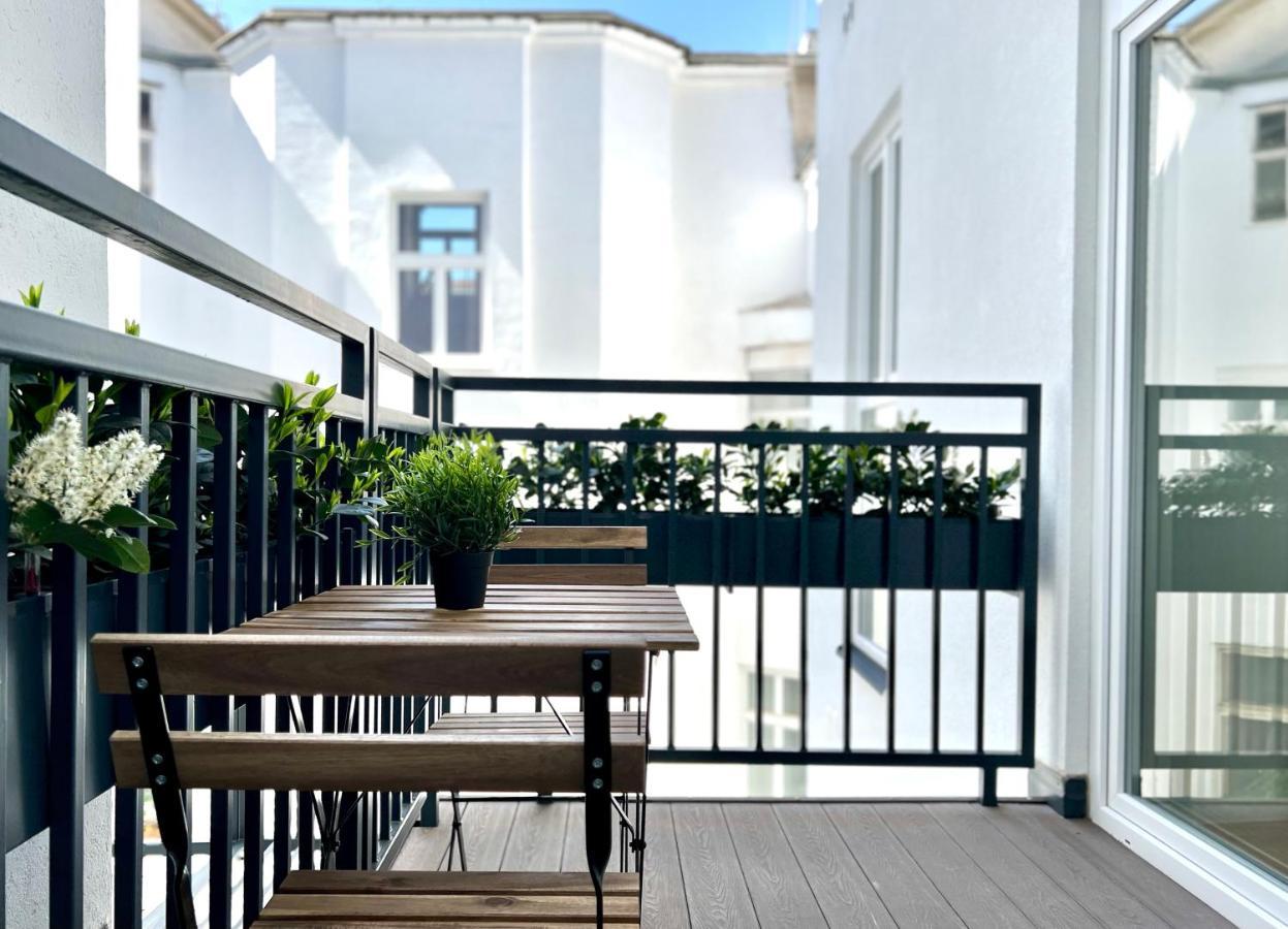 Alon Homes Vienna - Premium City Center Apartments Exterior photo
