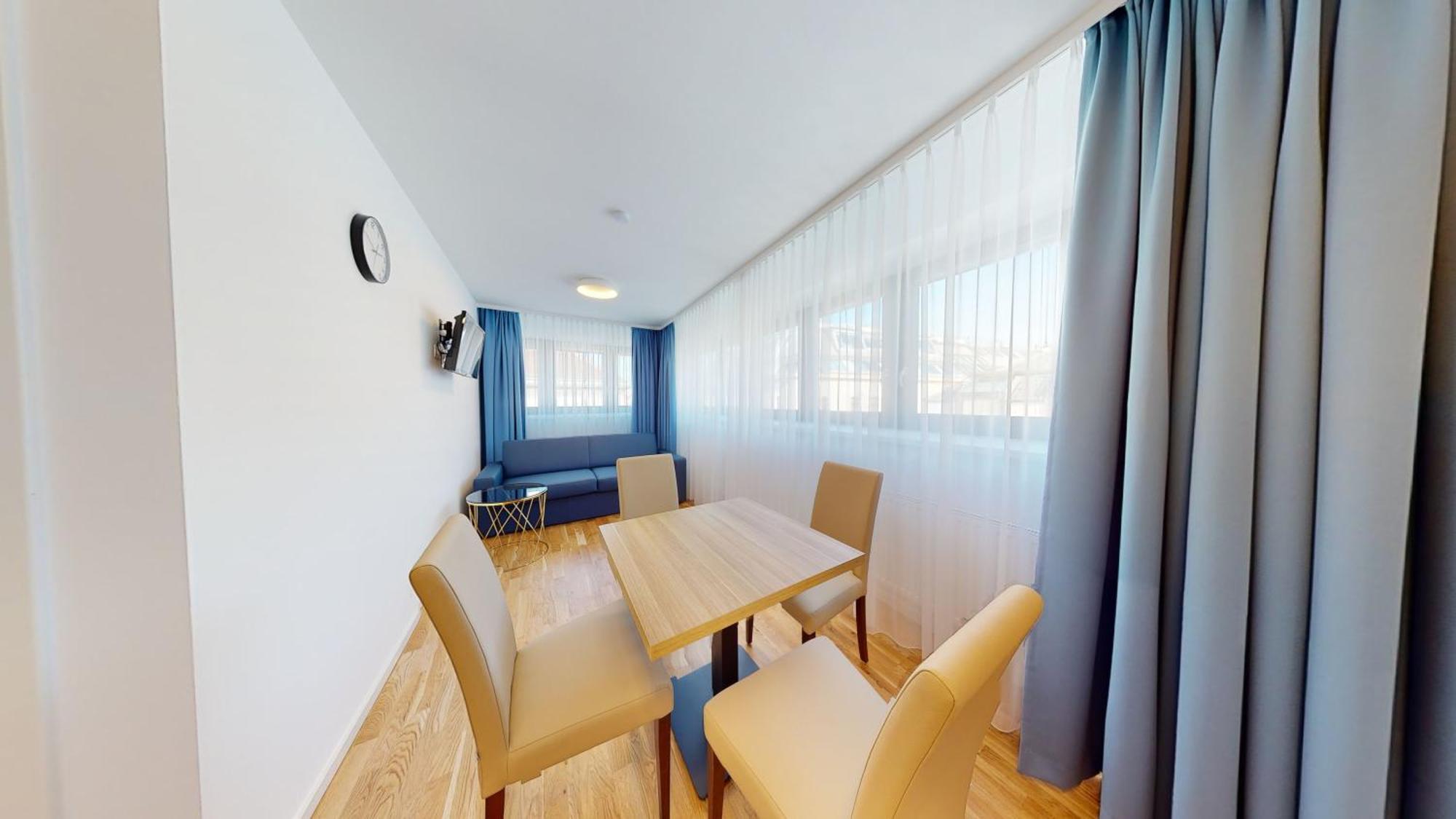 Alon Homes Vienna - Premium City Center Apartments Exterior photo